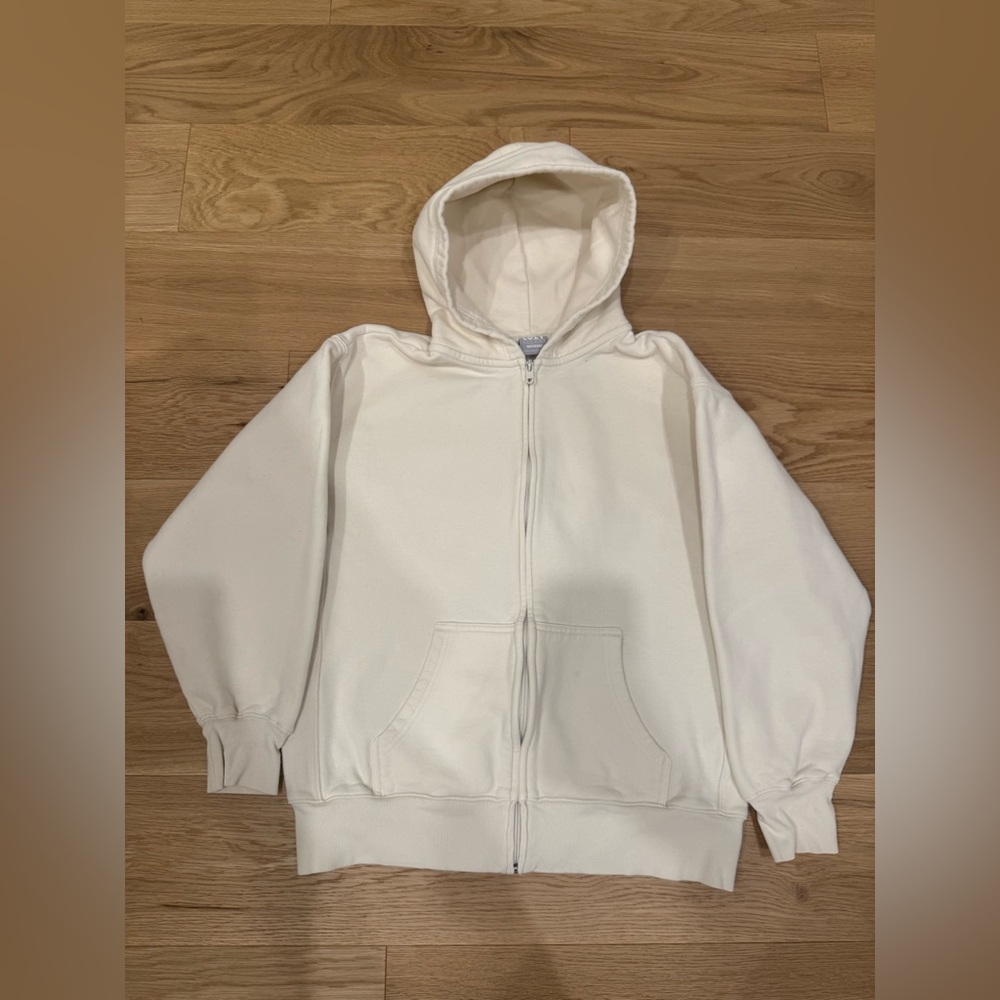 Aritzia zip up
